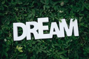 What Does It Mean When You Remember Your Dreams?